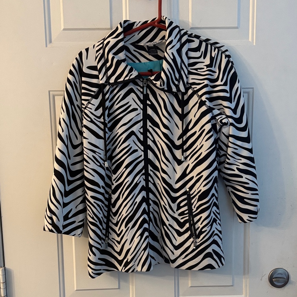 Womens Vicente Milan New York Paris lite weight jacket